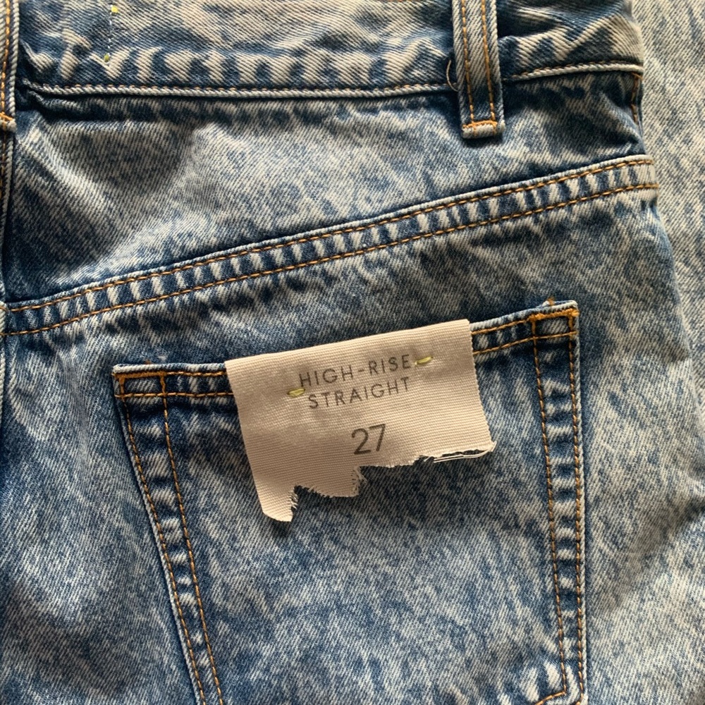 Light wash NY&CO High-Rise Straight Leg Jeans